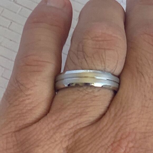Men's Stainless Steel Matte Metal Stripe Ring Band size 10 - Picture 4 of 5